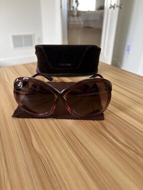 Tom Ford Women's Brown Gradient Sunglasses with Pink Accents